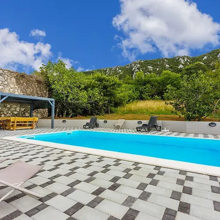 Idyllisches Mit Privatpool, Meerblick Und Flughafentransfer