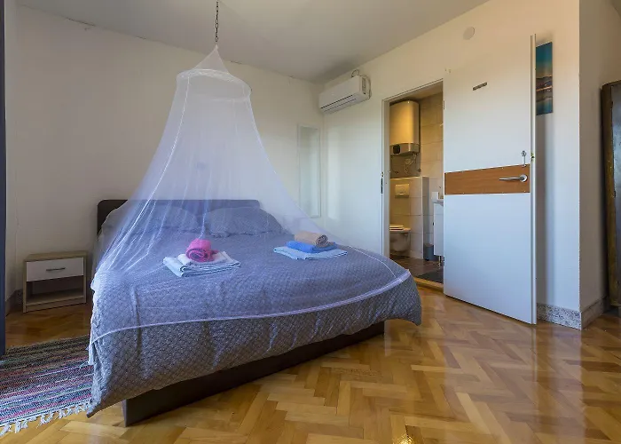 Idyllisches Mit Privatpool, Meerblick Und Flughafentransfer *