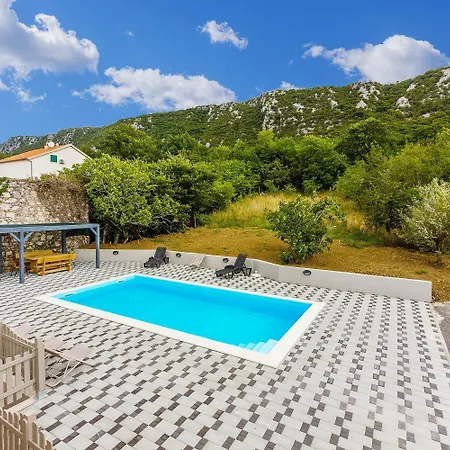 Holiday home Idyllisches Mit Privatpool, Meerblick Und Flughafentransfer *